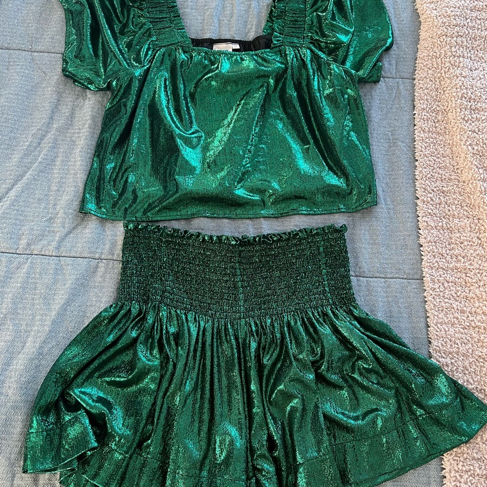 Queen of Sparkles Emerald Pebble Top and Short Set